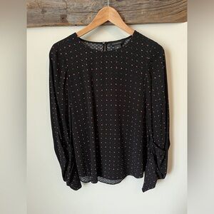 Club Monaco ditsy floral blouse 🌟